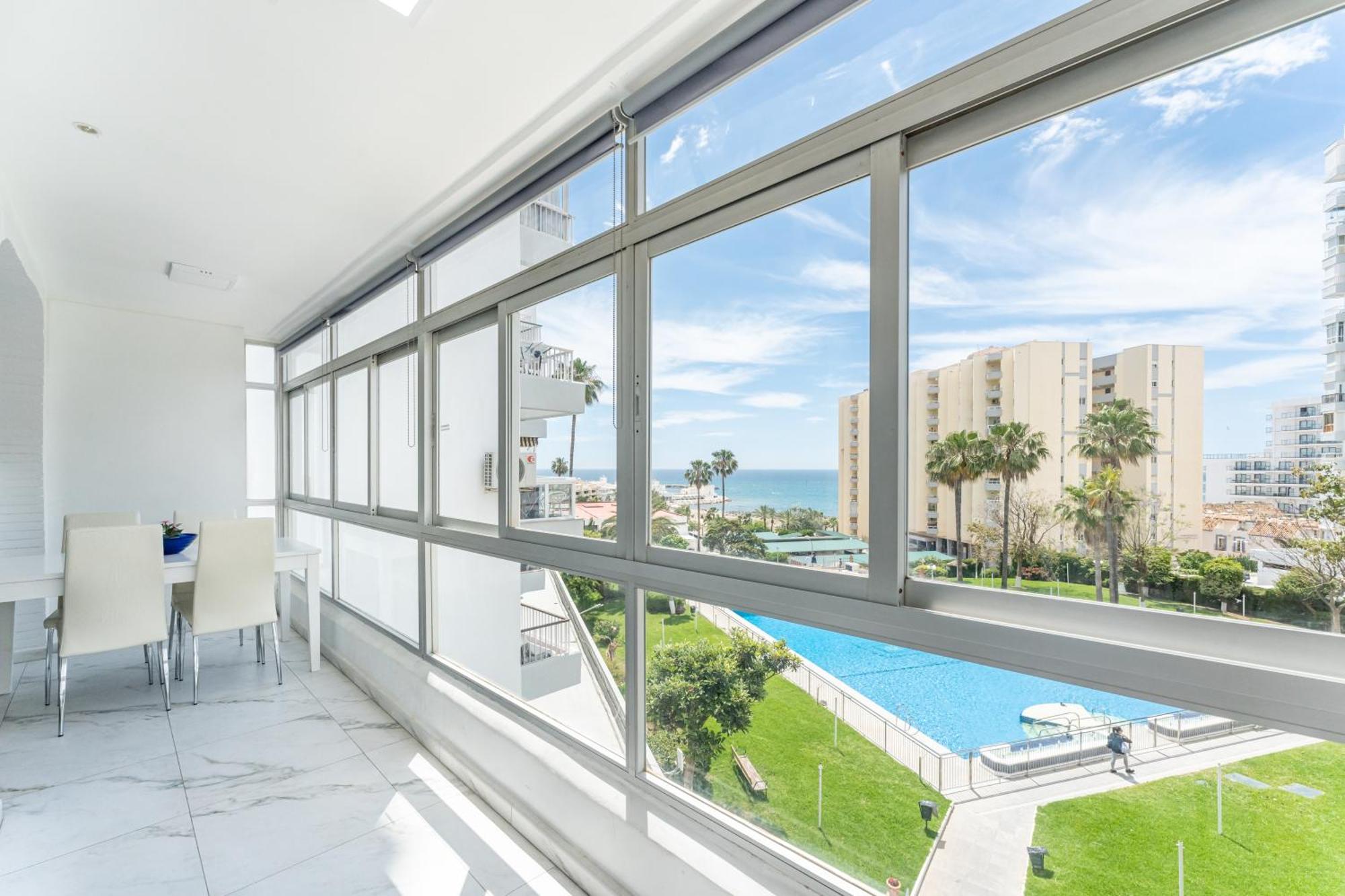 Vb Diana 2Bdrs With Fantastic Sea Views Lejlighed Benalmádena Eksteriør billede