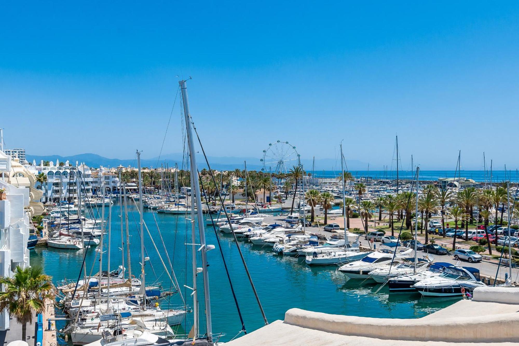 Vb Diana 2Bdrs With Fantastic Sea Views Lejlighed Benalmádena Eksteriør billede